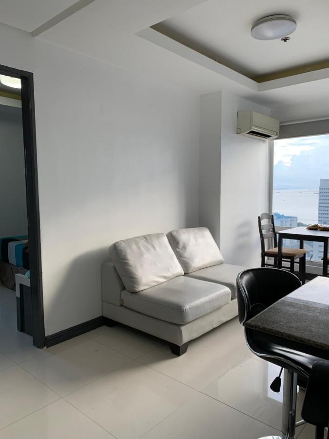 1 Bedroom With Balcony, Fully Furnished Overlooking Manila Bay At Birch Tower, Malate, מנילה מראה חיצוני תמונה